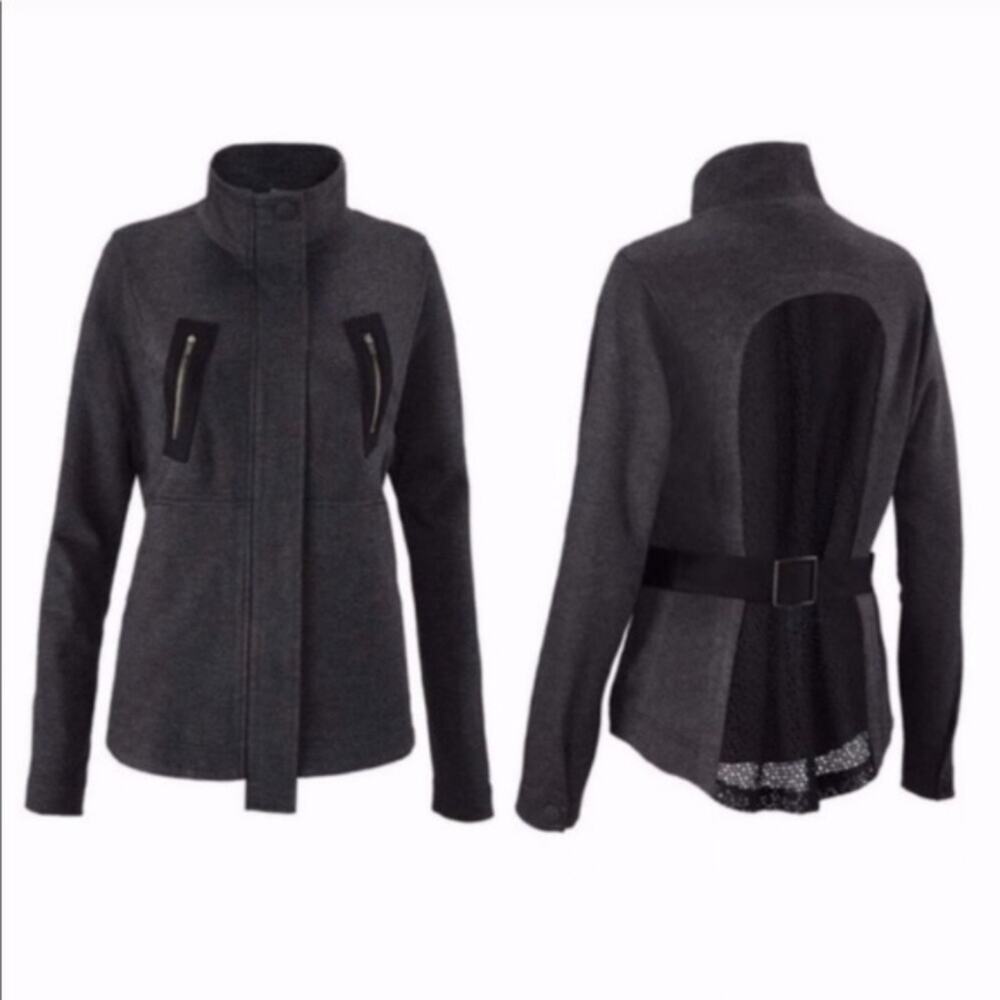 CAbi Love Carol Gray Modern Mesh Back Buckle 3184 Full Zip Jacket XS Moto Biker